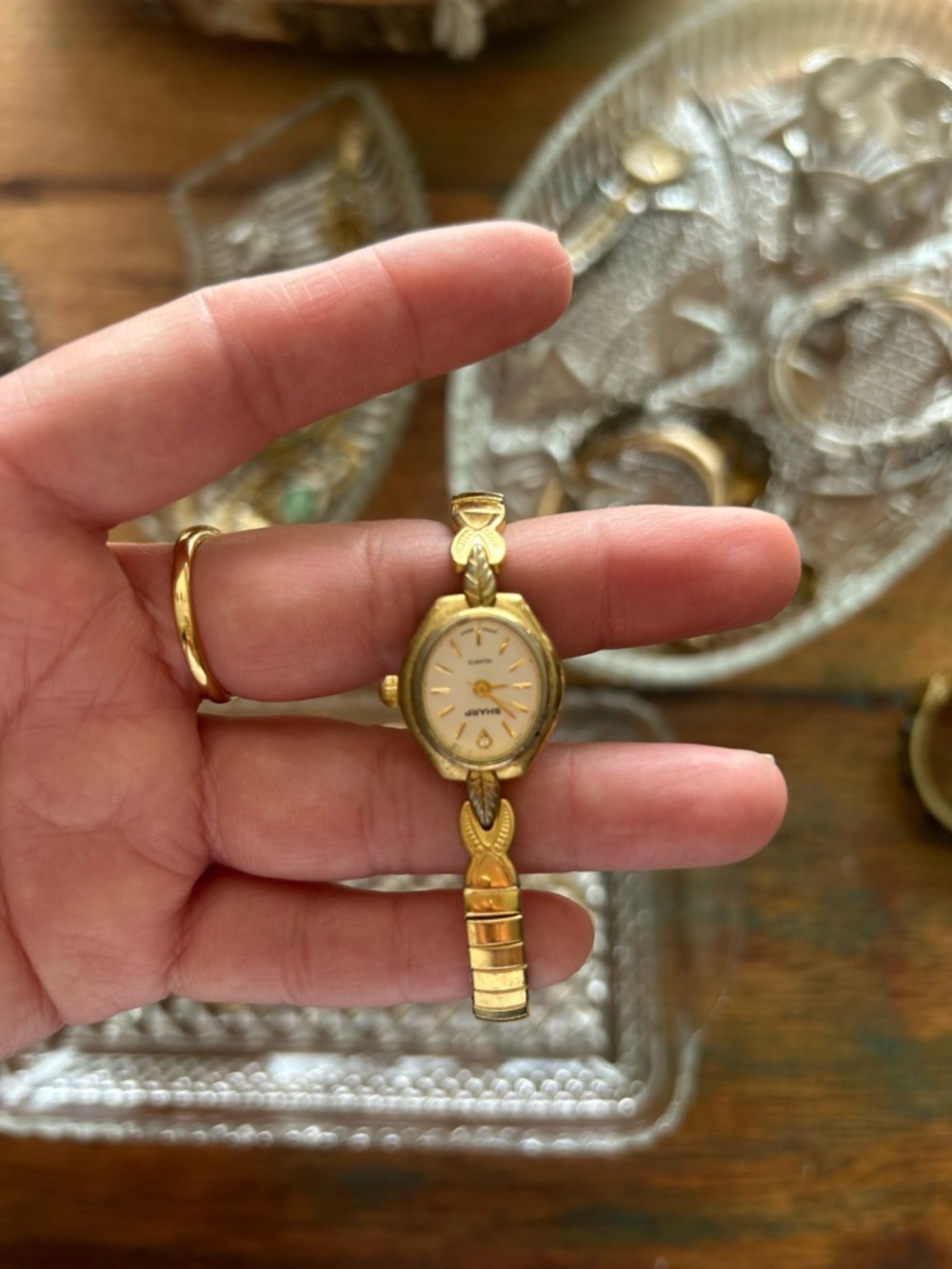 Sharp Vintage Gold-Tone Women's Bracelet Watch with Oval Face